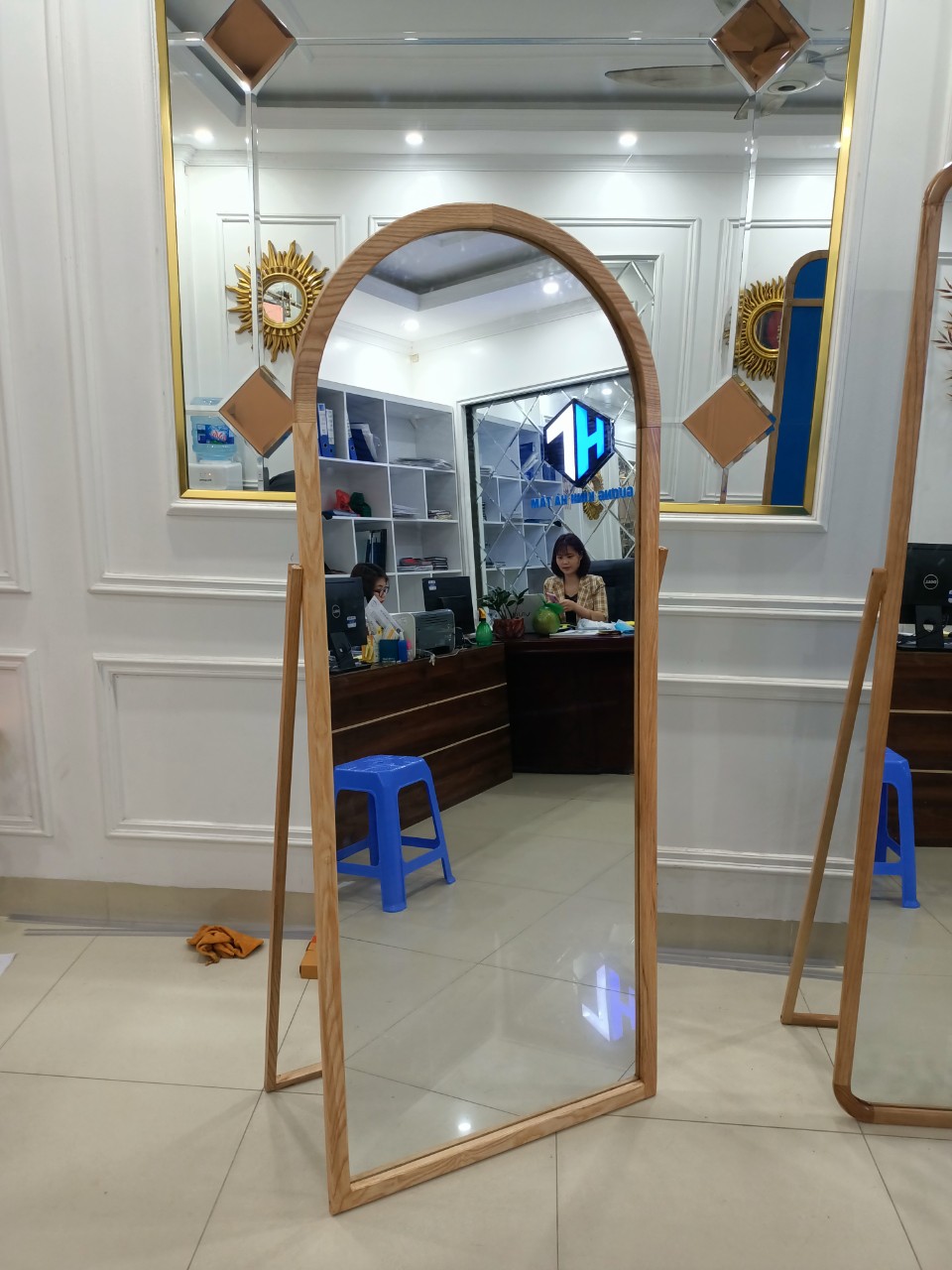 gương khung soi toàn thân